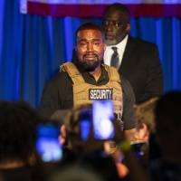 Kanye West ha tenuto un assurdo comizio elettorale