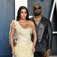 Kanye West cerca di salvare il matrimonio con un viaggio