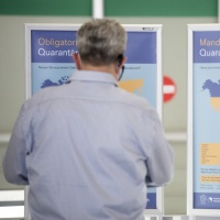 Chi torna dalla Spagna dovrà mettersi in quarantena