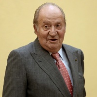 Juan Carlos se ne va dalla Spagna