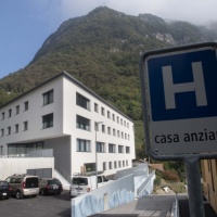 Case per anziani: sospese le uscite