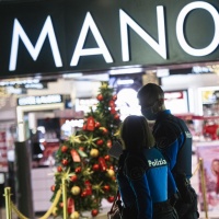 Il Consiglio centrale islamico: «Condanniamo l'atto, ma non si inneschi un'escalation»
