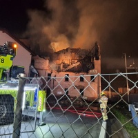 Enorme incendio al Mulino Maroggia, ci sono intossicati