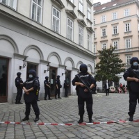 Attentato a Vienna, arrestati anche due svizzeri