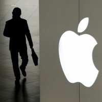 Vecchi iPhone rallentati: Apple nei guai anche in Europa