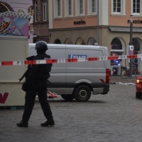 Auto sui passanti a Treviri: tra le vittime anche una bambina