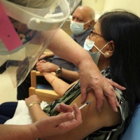 In una settimana 140'000 vaccinati nel Regno Unito