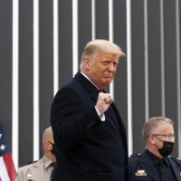 Il Senato assolve Donald Trump dall'accusa di impeachment