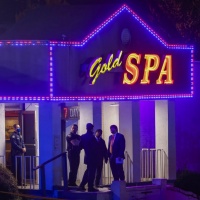 Attacchi a spa e centri massaggi: otto morti