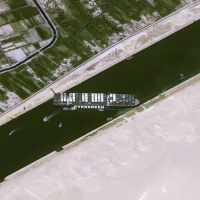 Suez, un blocco da quasi 10 miliardi di dollari al giorno