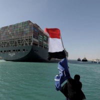 Suez, cosa è andato storto? È il tempo delle domande