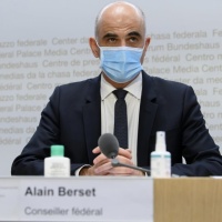 Berna gela la riapertura: «Il rischio è ancora troppo elevato»