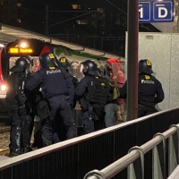 Manifestazione in stazione: la condanna di autorità e mondo politico