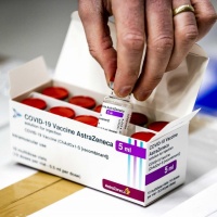Anche i Paesi Bassi sospendono AstraZeneca