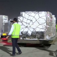 Covid: in India arrivano i primi aiuti internazionali
