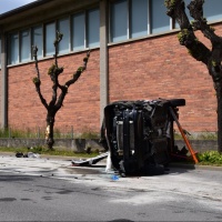 Frontale tra due auto a Balerna, due feriti