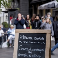 Riaprono le terrazze, ma non solo