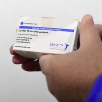 Johnson & Johnson sempre in stand-by