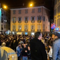 Assembramenti: «Difficile fermare una folla simile»
