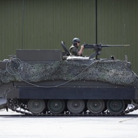 Dormono nel carro armato, quattro militari intossicati