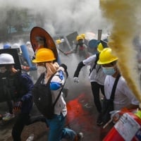 100 giorni dopo, la «brutale repressione» non si ferma