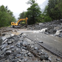 Travolto un ponte, Val Bavona parzialmente isolata
