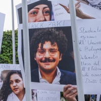 Patrick Zaki dal carcere: «Combatterò finché non tornerò a studiare a Bologna»