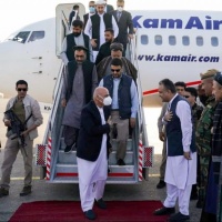 Il presidente afghano nella città assediata dai talebani