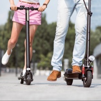Muore a 13 anni con il monopattino dell'amico