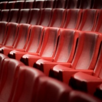 Estensione del certificato: la «solidarietà» dei cinema