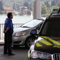 Test alle frontiere: i Cantoni temono difficoltà di monitoraggio