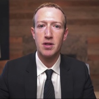 Zuckerberg in difesa: «Un'immagine falsa di Facebook»
