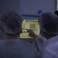 Omicron, vaccino possibile entro 3 mesi