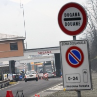 Niente più tamponi per l'Italia