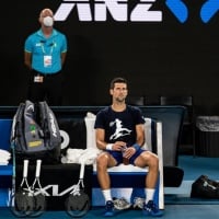 Terremoto-Djokovic: “Visto cancellato per interesse pubblico”