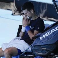 Djokovic ammette: «Commessi errori su regole Covid e viaggi»