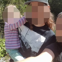 Bimba morta nel bosco, resta il mistero sul decesso