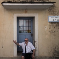 Fuori dal mondo e dal tempo