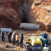 Rayan, il cordoglio del mondo e "l'eroe del deserto"