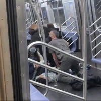 16 feriti nella metropolitana a Brooklyn
