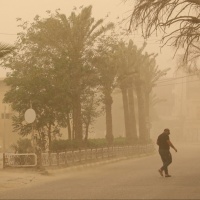 Tempesta di sabbia si abbatte sull'Iraq