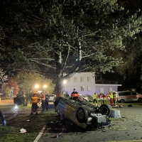 Tre giovani morti in un incidente stradale