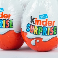 Salmonella nell'ovetto Kinder e pizza Buitoni all'Escherichia Coli