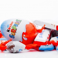 Anche Coop, Migros, Aldi e Volg ritirano i prodotti Kinder