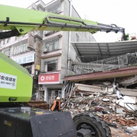 Changsha, 6 persone estratte vive dopo il crollo