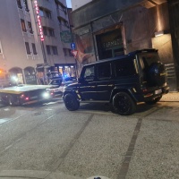 Detto, fatto: portata via a Como la prima auto ticinese in sosta vietata
