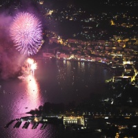 Fuochi a tutti i costi, è bufera sul primo d'agosto