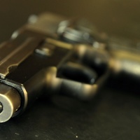 Spari ad Agno: un 22enne rischia la morte