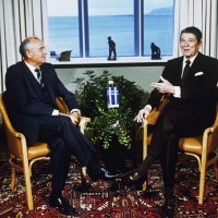 Quando Gorbaciov incontrò Reagan a Ginevra