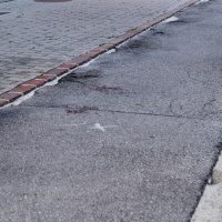 Sparano dall'auto e feriscono un 33enne